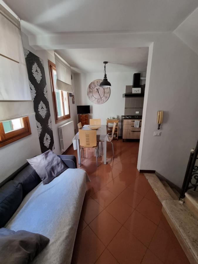 Residenza Al Volto Apartment Венеция Екстериор снимка