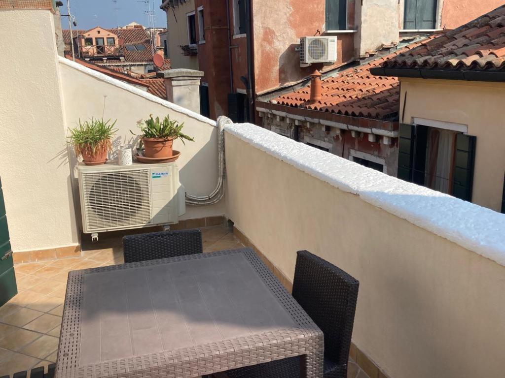 Residenza Al Volto Apartment Венеция Екстериор снимка